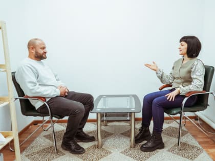 Вернуться в «здесь» и «сейчас»: как воронежский психолог помогает родственникам участников СВО