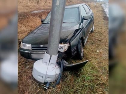 В Новоусманском районе в аварии на трассе пострадала женщина