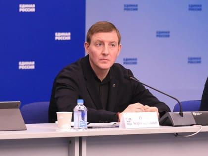 Андрей Турчак: Главная мысль Послания Президента - «Народ и Армия едины»