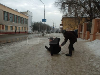 Улицы Воронежа превратились в каток из-за ледяного дождя