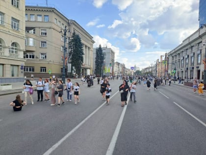 Пешеходный проспект Революции: как&nbsp;воронежцы отдыхали на главной улице города