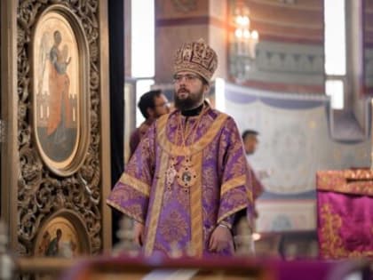 В Неделю Торжества Православия Преосвященнейший епископ Дионисий совершил Литургию в Ильинском кафедральном соборе