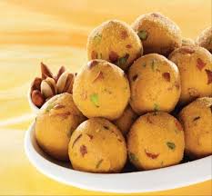 Dry Fruit Besan Ladoo