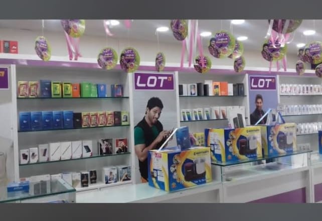 LOT Mobiles - Best Mobile Shop in Srikakulam photo 4