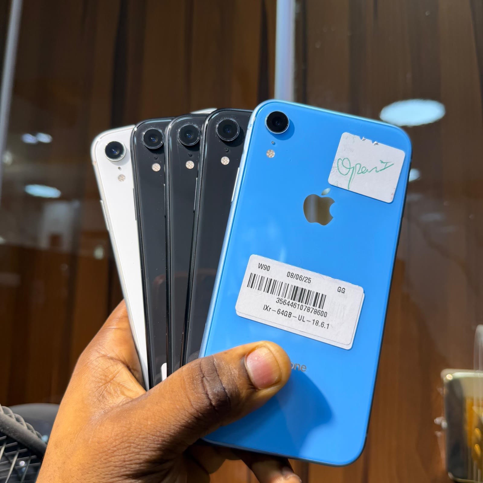 iPhone XR 