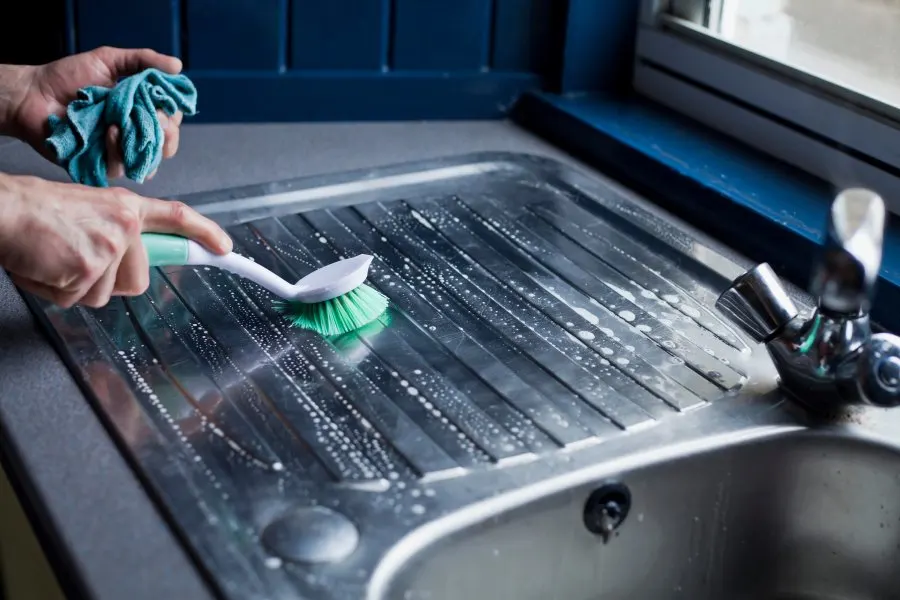 Sarni Cleaners Of Boston Inc