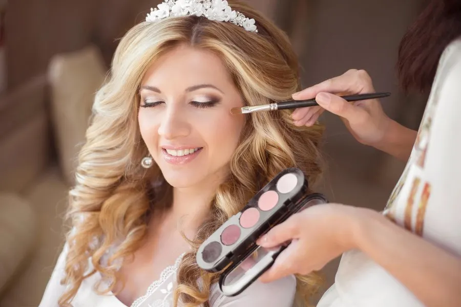 All About Glamour Beauty Salon