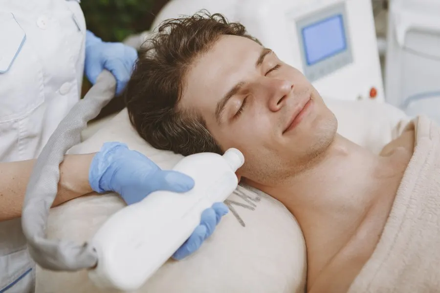 Reniu laser day spa