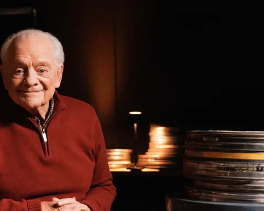 Only Fools and Horses: The Lost Archive brings Del Boy back with unseen scenes, and the UK’s nostalgia engine just hit full throttle — image 1