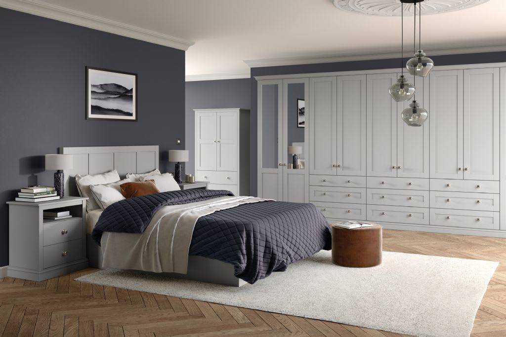 Five Piece Light Grey