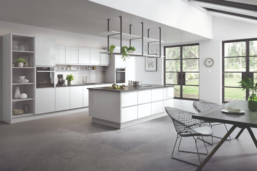 Elite Made To Measure Kitchen Alaska Gloss White