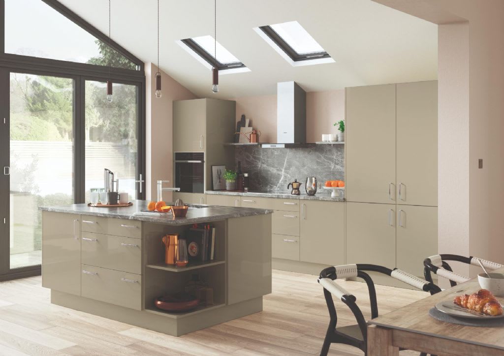 Elite Made To Measure Kitchen Cutler Gloss-Dakar