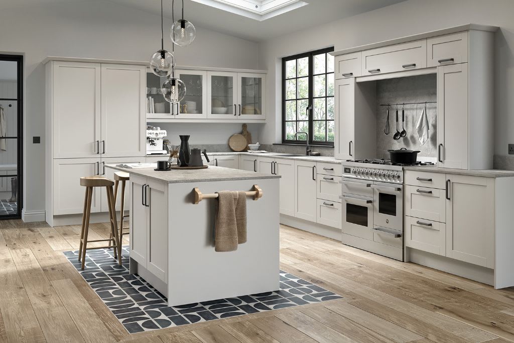 Five Piece Dylan Kitchen Matt White Grey