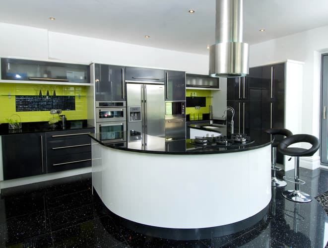 Saturn-Gloss-Anthracite-White-Roomset