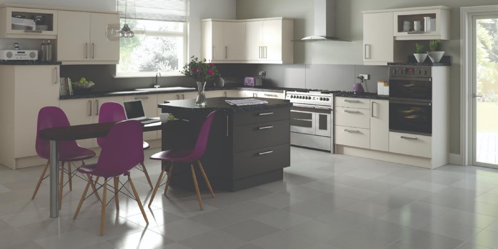 Saturn High Gloss Kitchen Duleek Mussel Lava