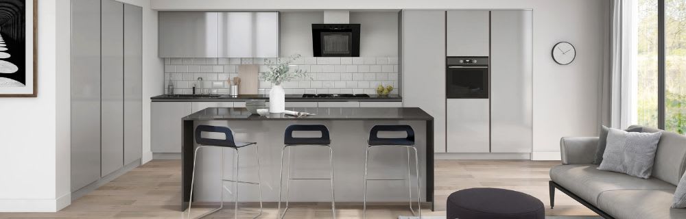 Shaker, Gloss, or Handleless? How to Choose the Perfect Style of Replacement Kitchen Doors