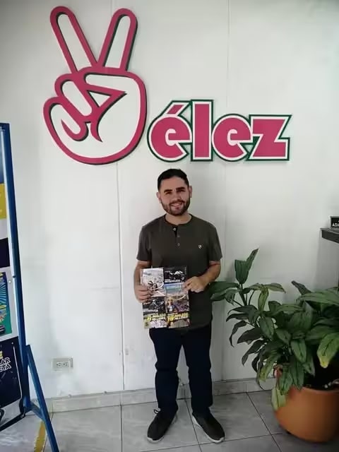 Feliz Ganador Rifas Vélez