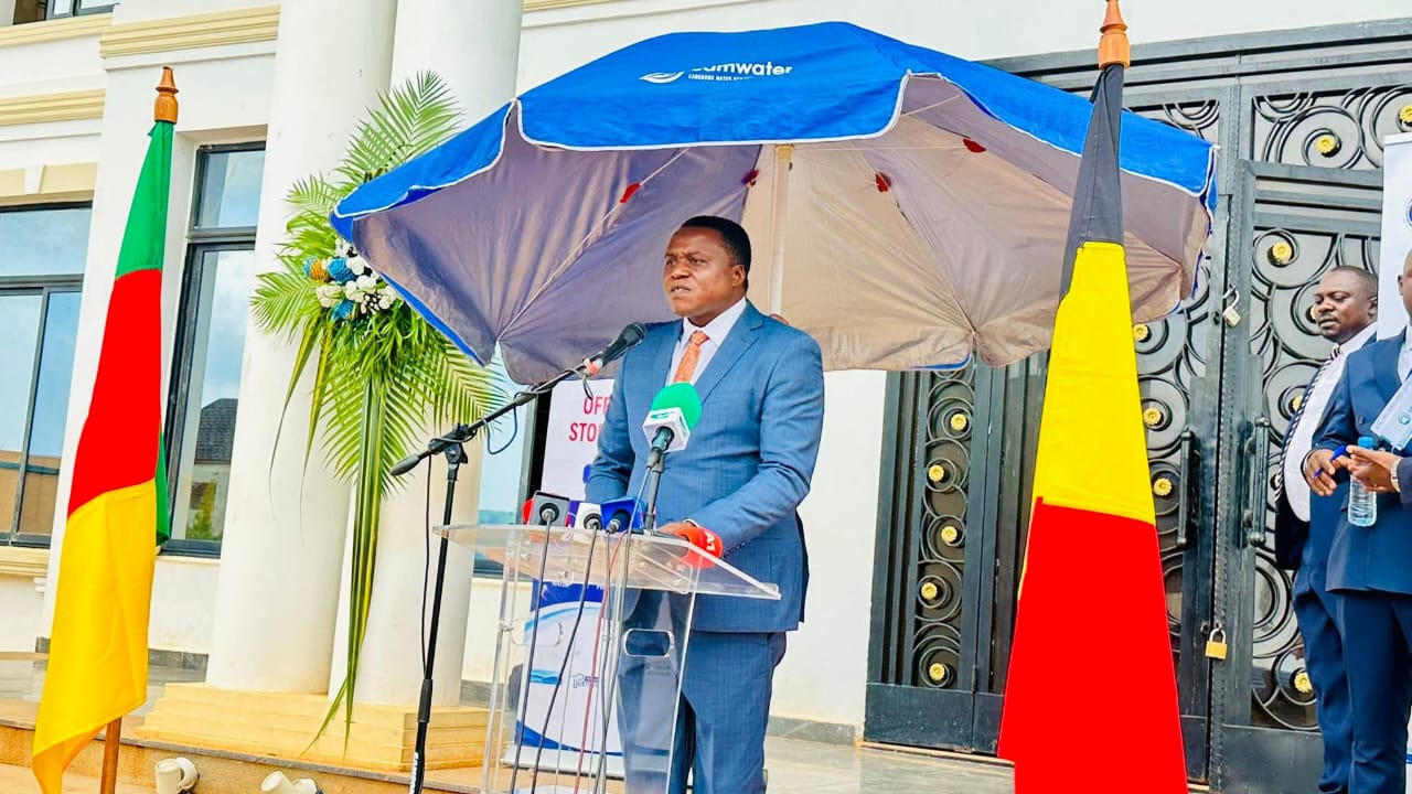 CAMEROUN 🇨🇲  💦💦Cérémonie de pose de la première pierre du Projet de reconfiguration du réseau d’alimentation en eau potable de la ville de Yaoundé