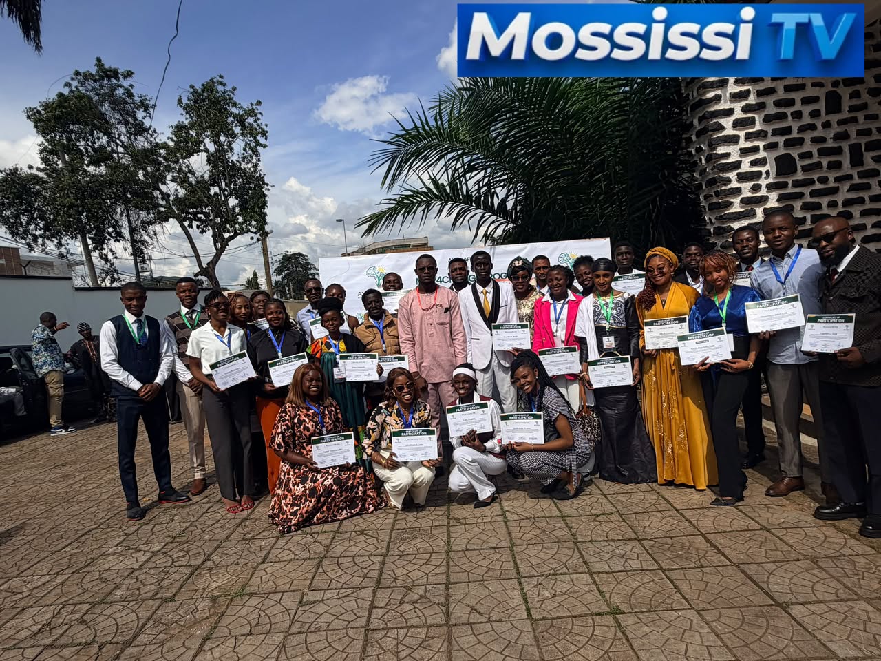 MAP FOR CHANGE 🇨🇲   70 jeunes mobilisés pour le changement au Cameroun