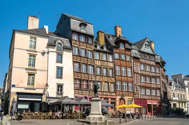 location utilitaire Rennes.jpg