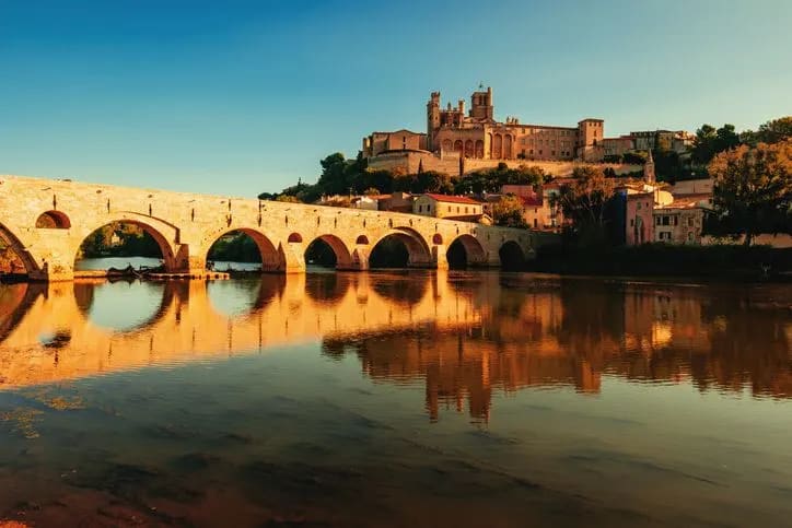 location utilitaire beziers.jpg