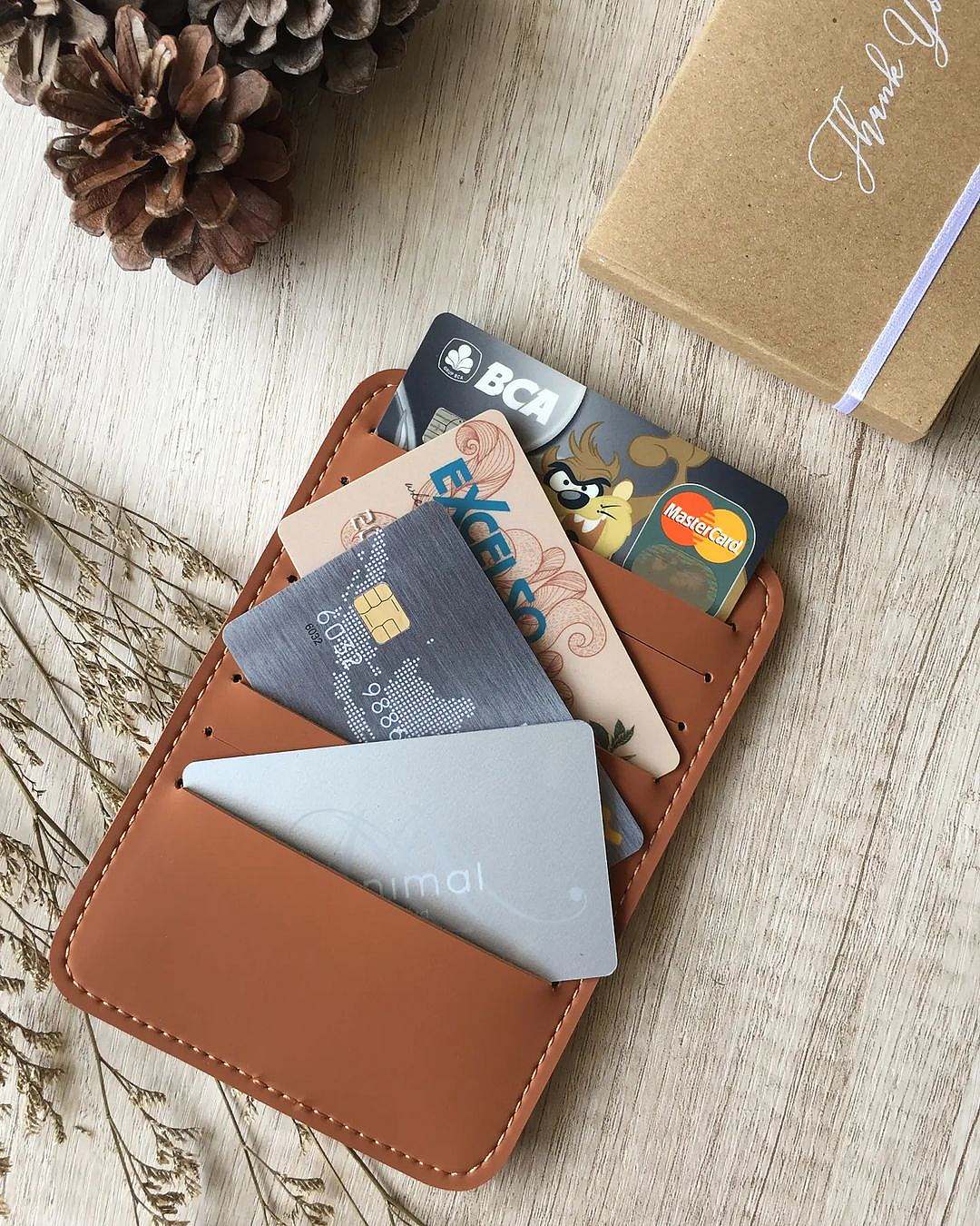 Leather card holder, leather gifts