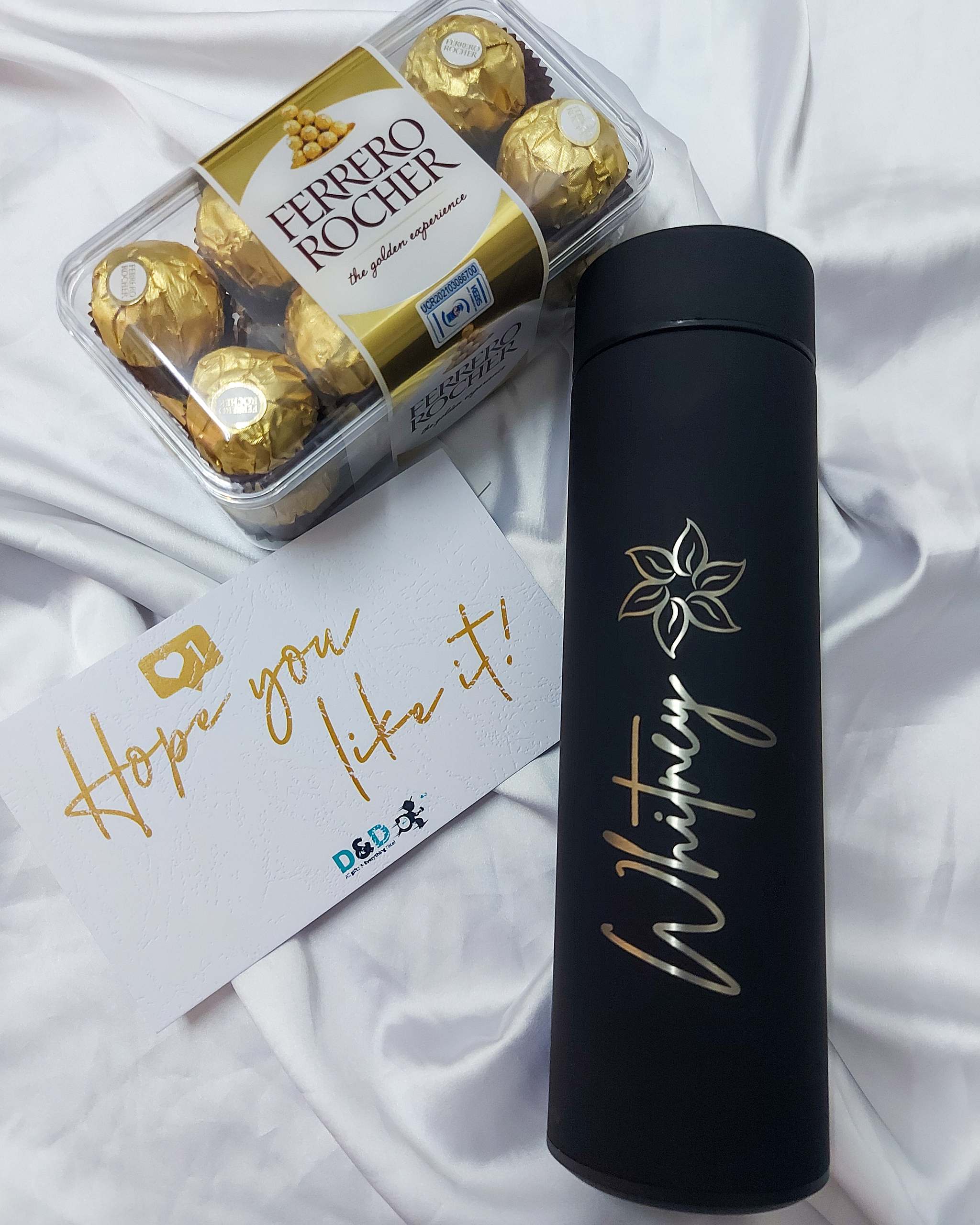 Thermal bottle and Chocolates