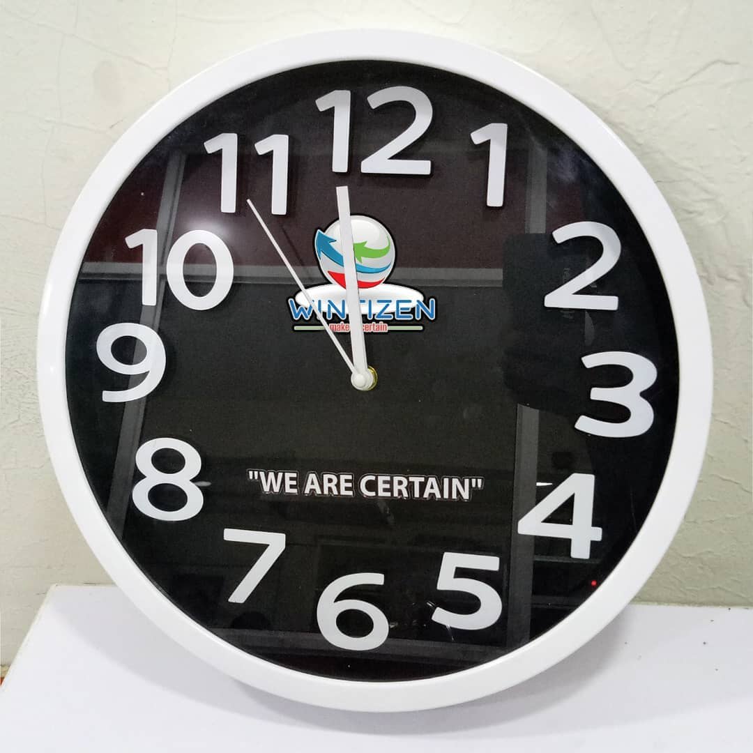 Customized wall clock