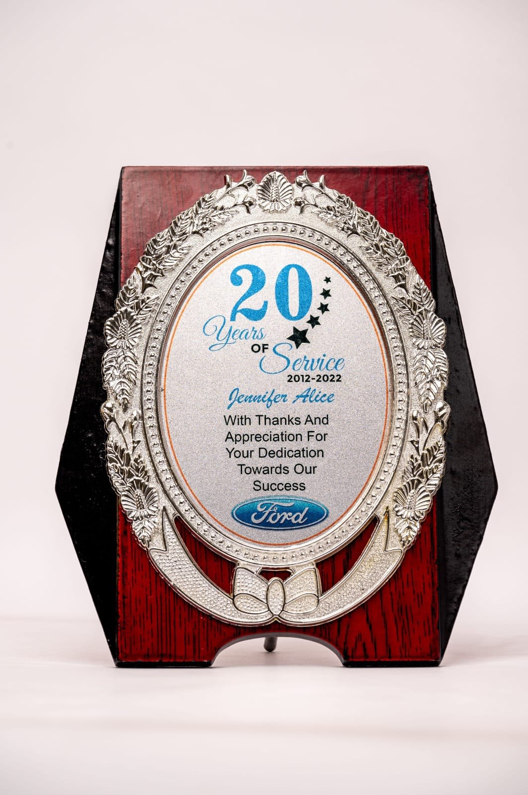 Wooden award, wooden trophy.