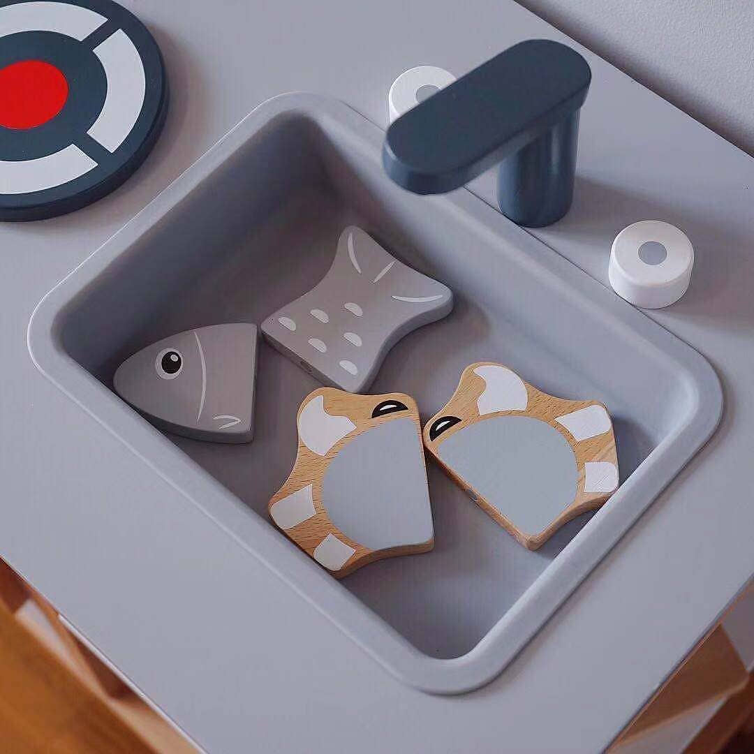 Wooden pretend play kitchen - Image 3