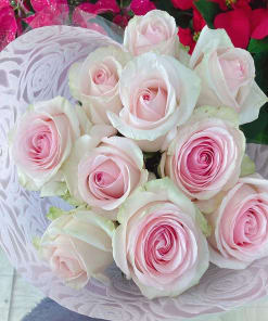 A mini flower bouquet