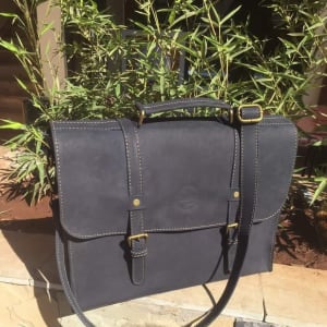 100% leather laptop bag