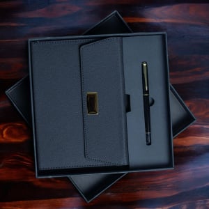 Notebook and Pen Giftset