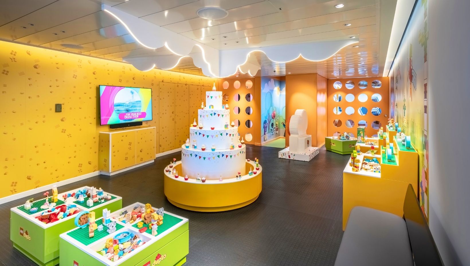 The Kid's Club Lego room on World Europa