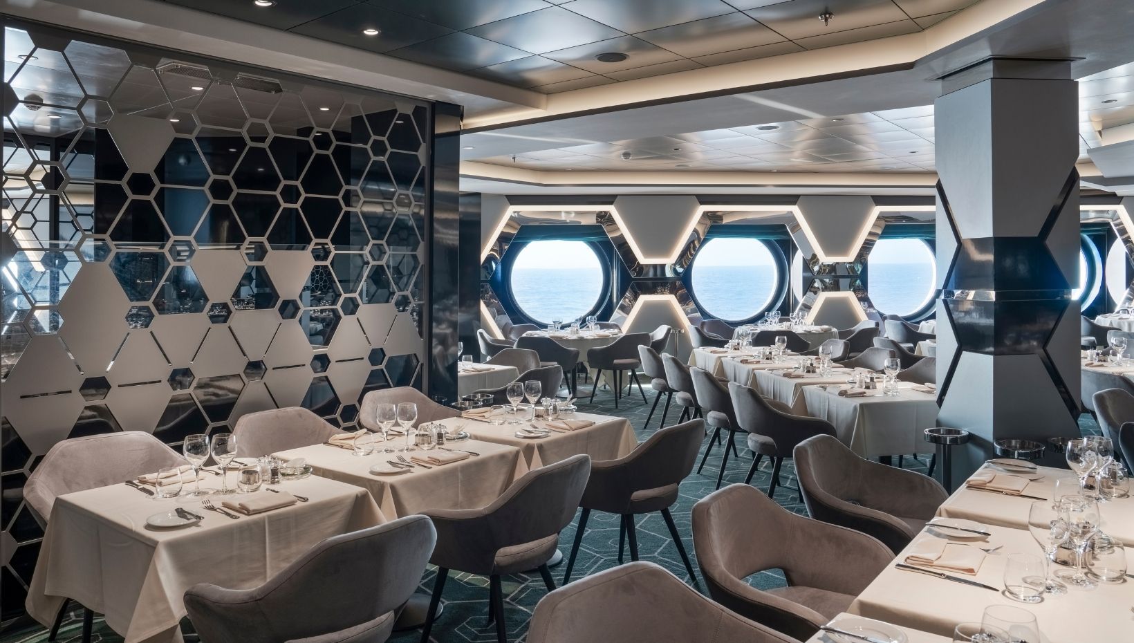 MSC World America main dining rooms