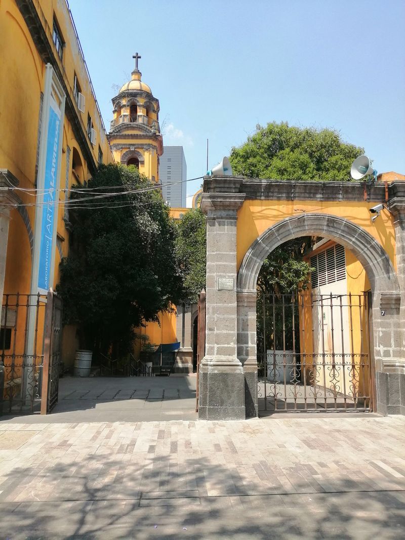 Laboratorio Arte Alameda