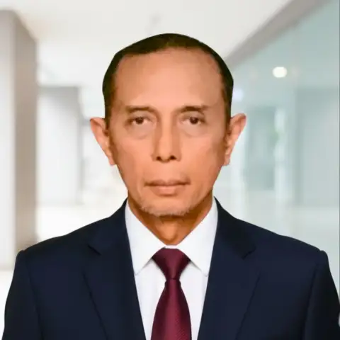 Drs. Ali Bratakusuma, AK. BKP