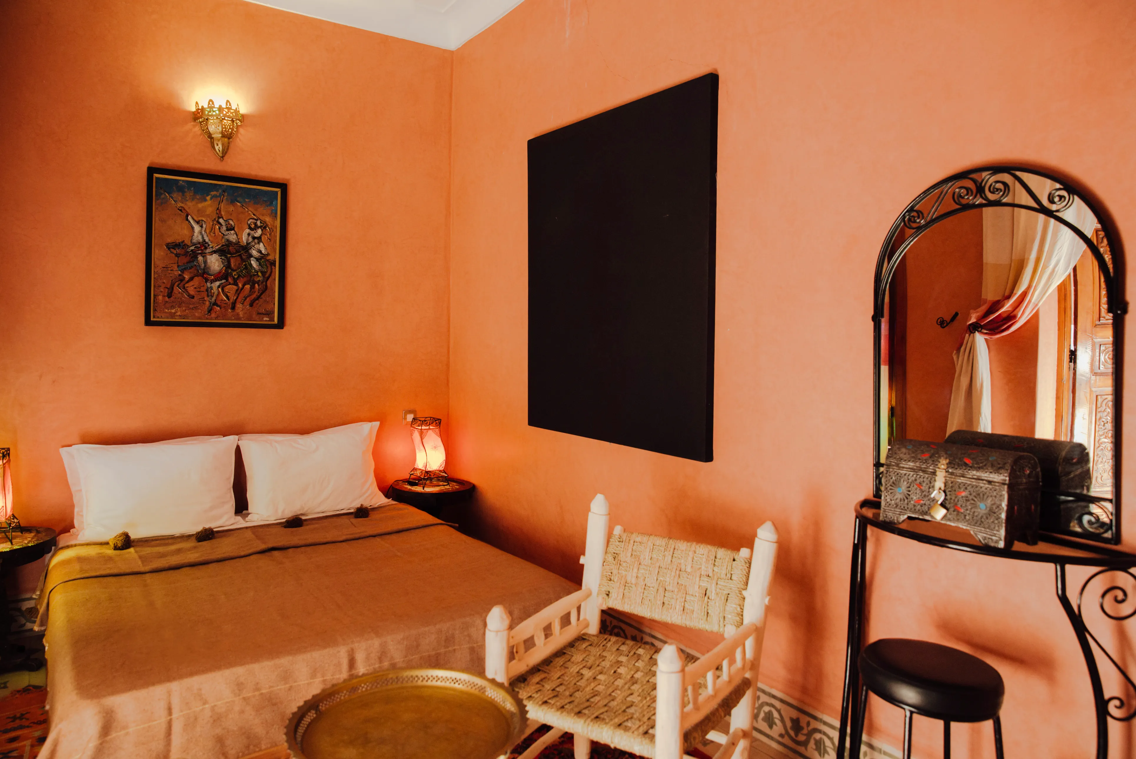Zohra Room elegant view - Traditional Moroccan accommodation in Marrakech medina
