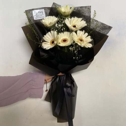 Fresh Flower Under 100.000-image