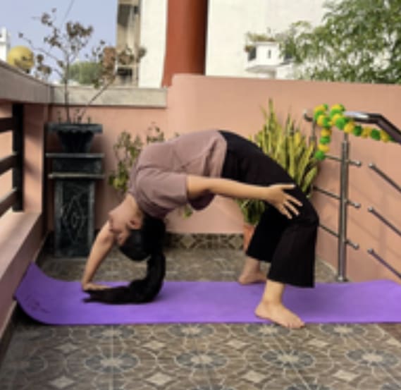 Manisha Chandani — asana 3