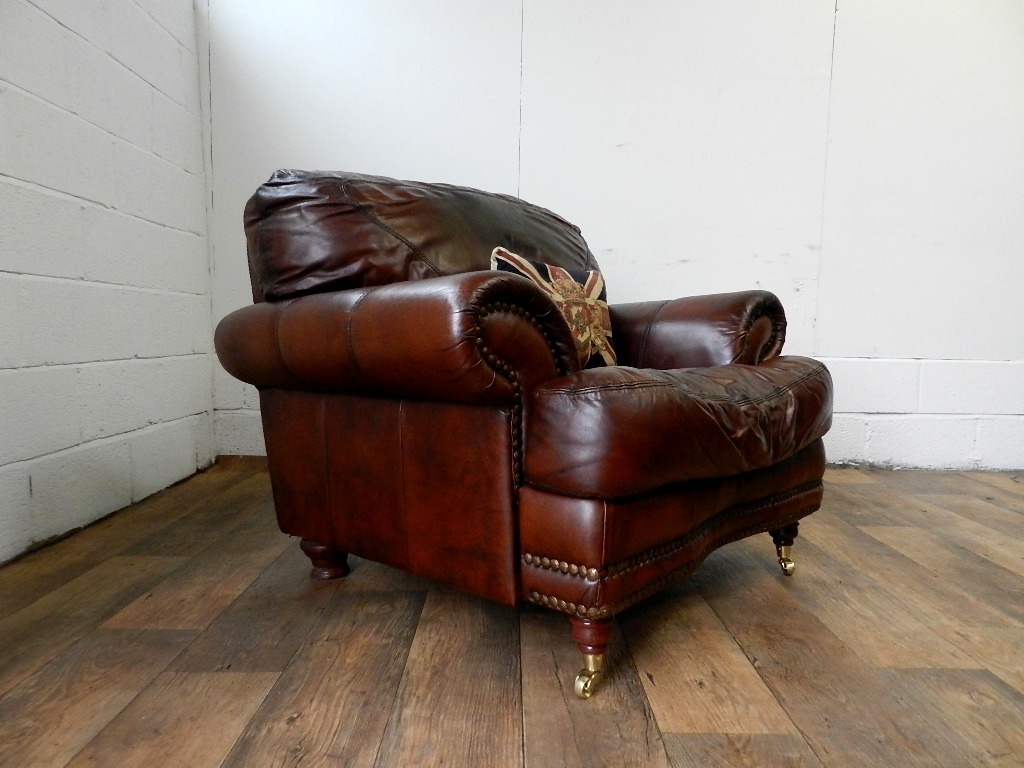 Buckingham Armchair