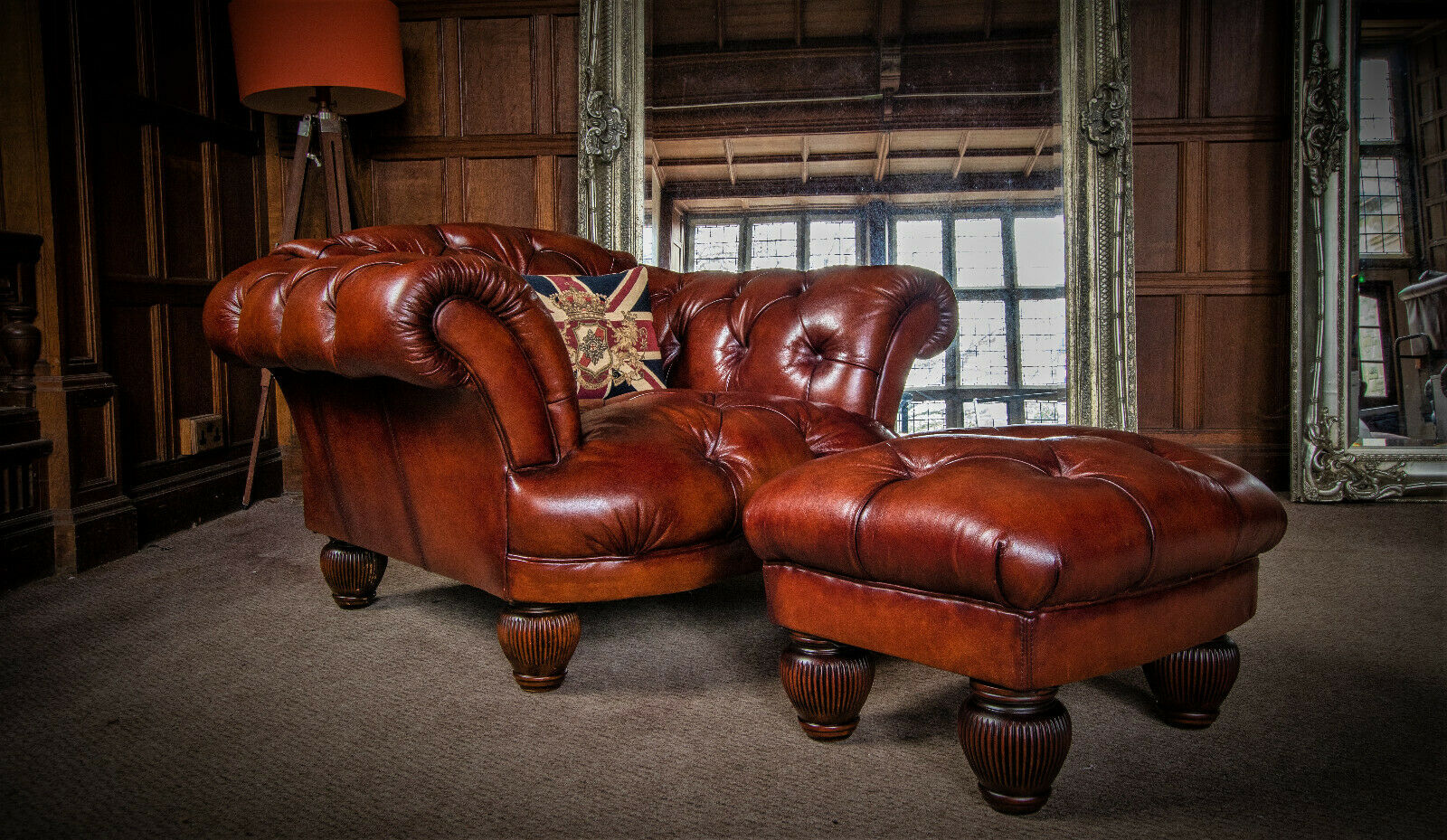 Tetrad Oskar Antique Chestnut Tan Brown Leather Chesterfield Club Chair & Stool