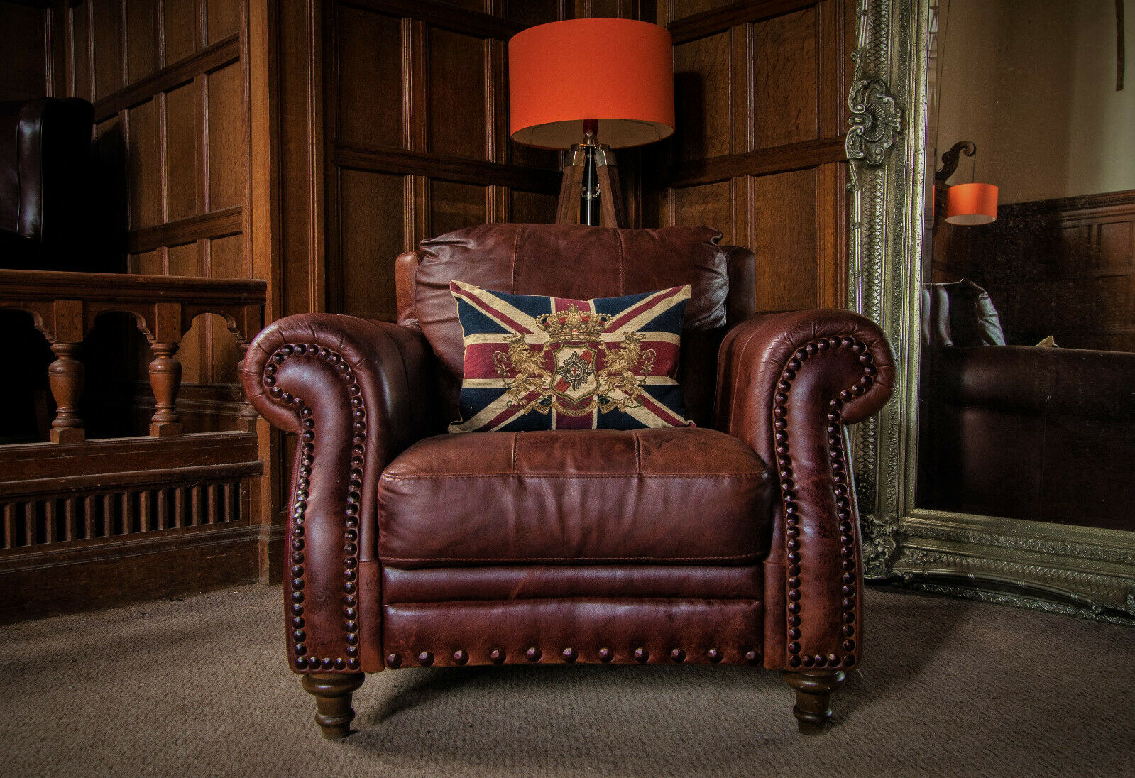 Victorian Style Cigar Antique Distressed Brown Leather Chesterfield Club Chair