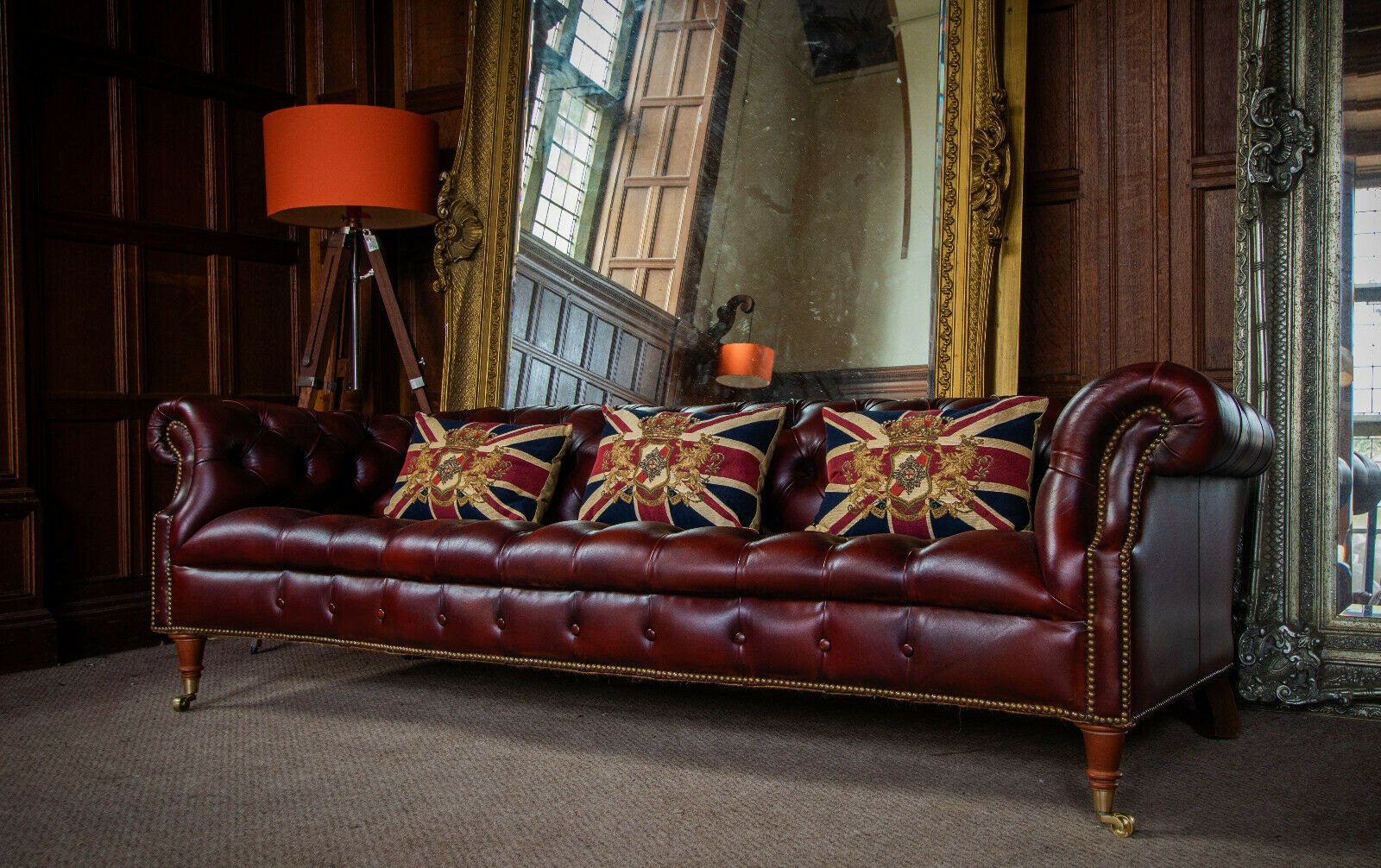 Victorian Style Serpentine Antique Chestnut Leather Chesterfield 3/4 Seater Sofa