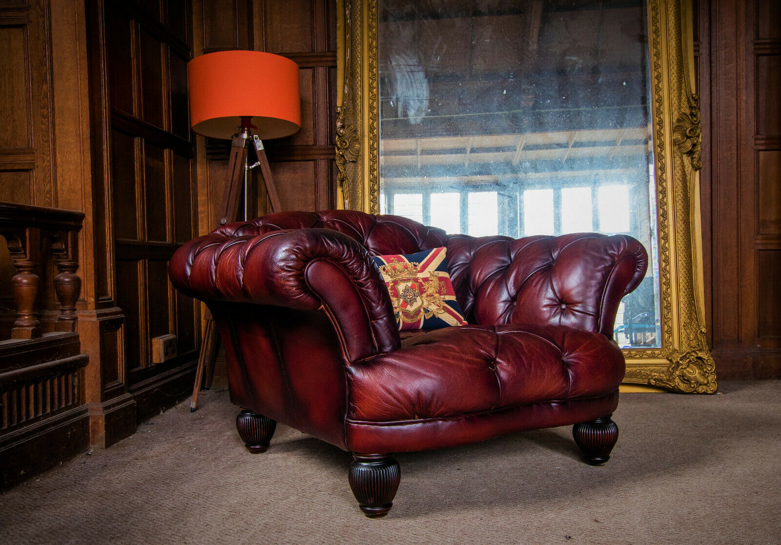 Tetrad Oskar Antique Conker Brown Leather Deep Button Chesterfield Club Armchair