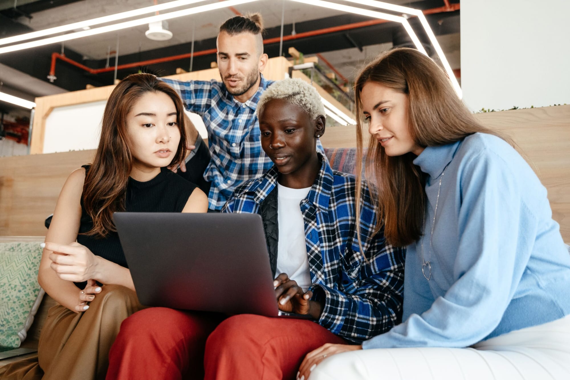 Hero image for blog post AI for Event Planning (and the Tools You’ll Need at Every Step)
