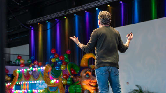 Thumbnail for Speaker Prep Checklist: From Tech Test to Stage-Ready