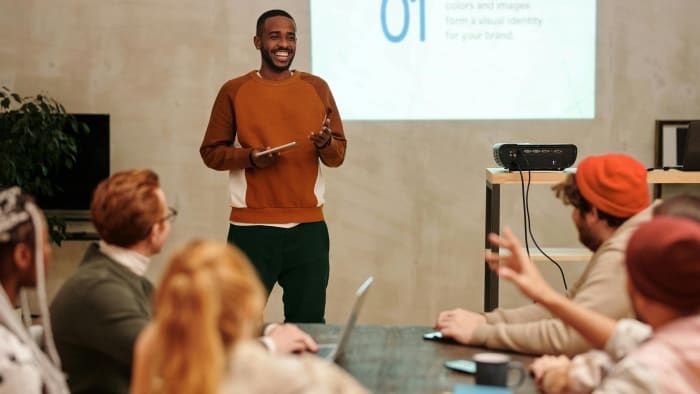 6 Tactics to Strengthen Cross-Functional Collaboration as an Event Leader