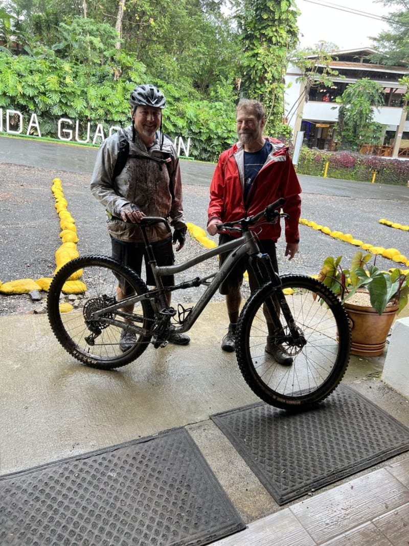 Guanacaste, Costa Rica - Sol Pathway Adventures mountain biking tour