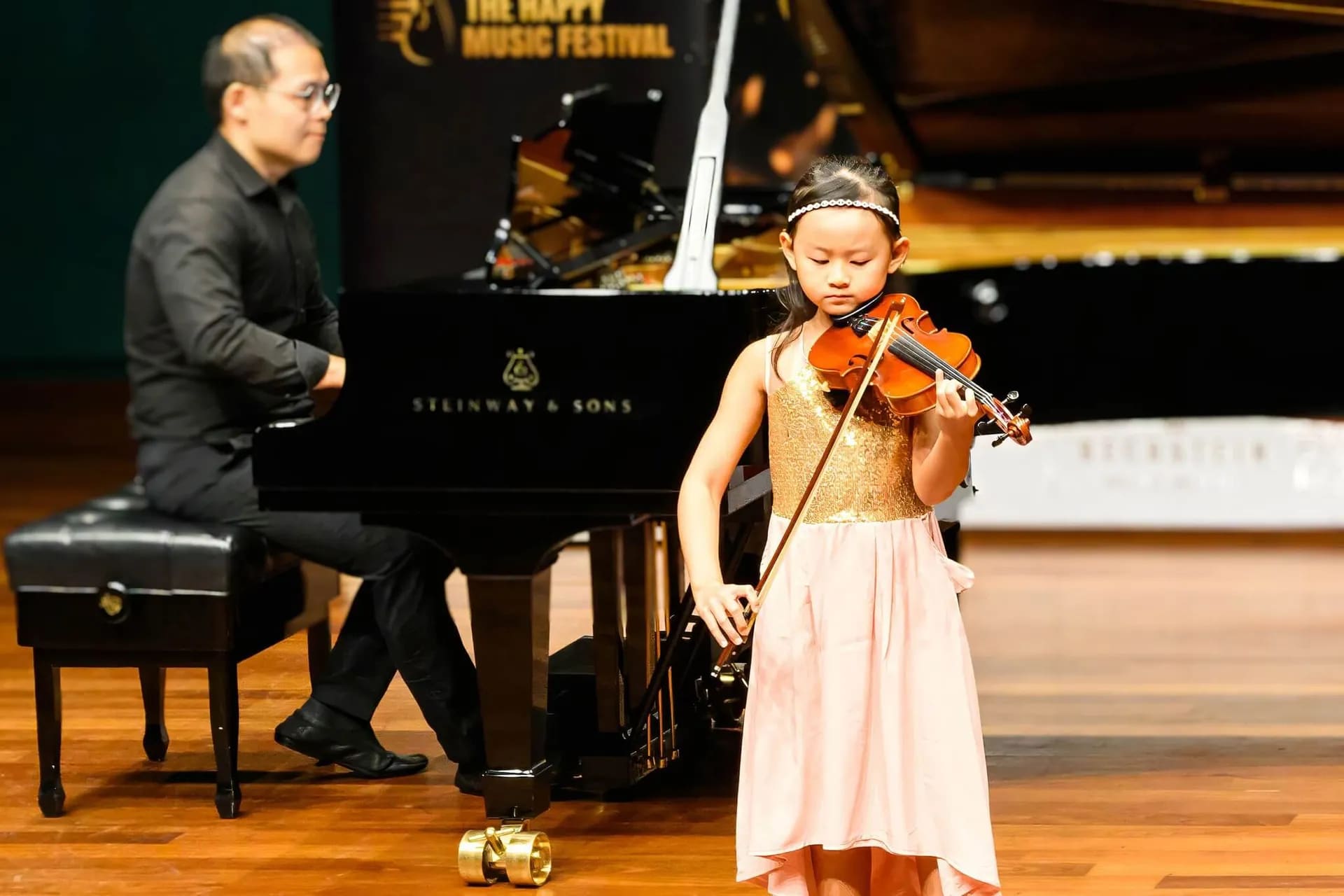 The Happy Violinist gallery 2